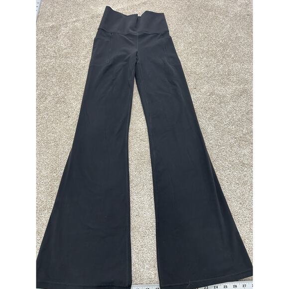 ATHLETA Salutation Stash Flare Pant XS Black - Picture 3 of 8